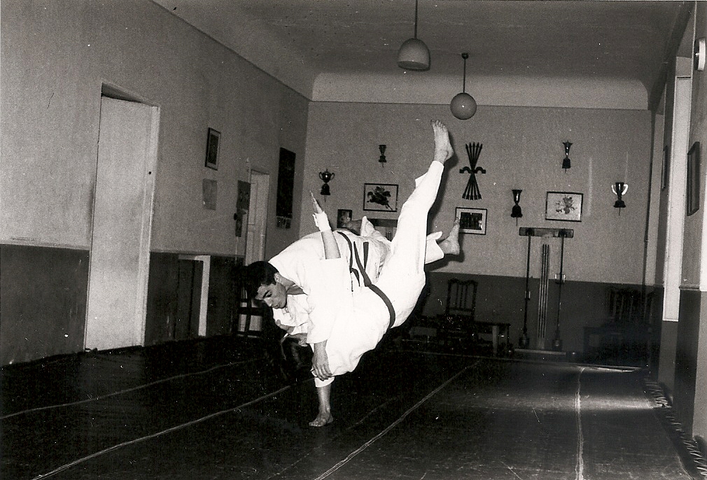 1965 Técnica de Proyección de pierna gimnasio Judiscen
