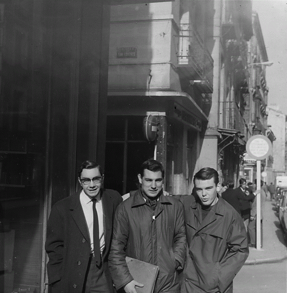 5 1965 Salida del entrenamiento del Dojo, en la calle Hortaleza